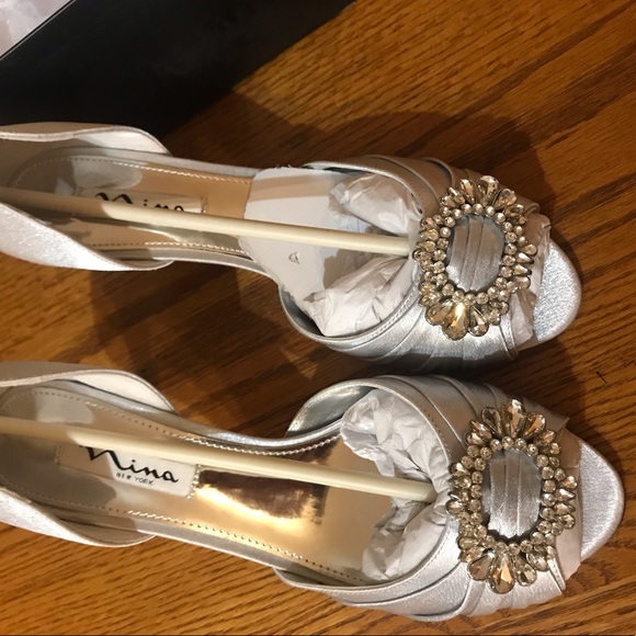 New Nina Silver 7.5 D’Orsay Bridesmaid Bridal - Picture 7 of 7